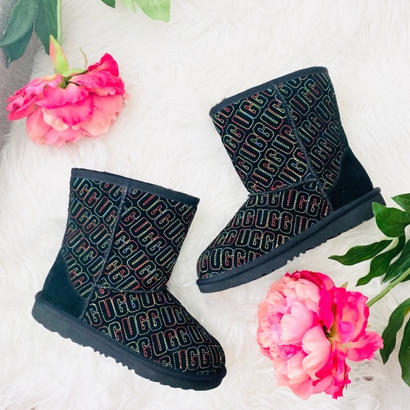 Kids UGG Multicolored Logo Boots - Picture 1 of 10